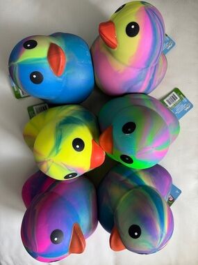 SHIPS TODAY! Tye Dye Duck TikTok Viral Sunny Days Squeezy Squishy Easter Toy